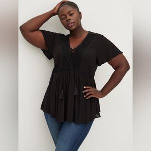 Babydoll Crinkle Gauze Crochet Inset Lace-Up Top (D5-17)